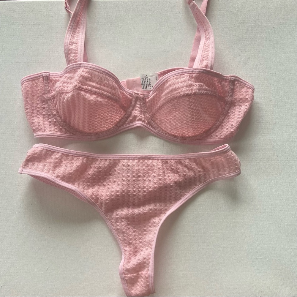 NWOT SHEIN Waffle Knit Bra & Thong Set - Size L